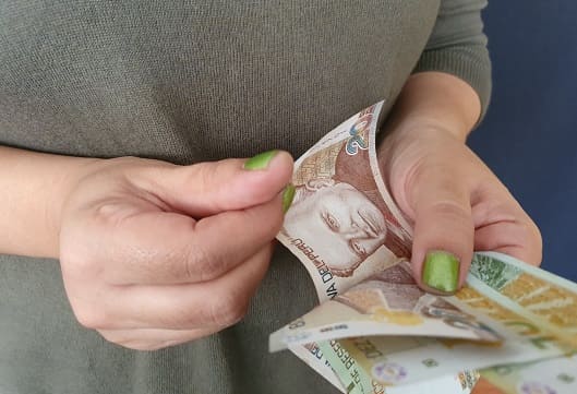 Foto Como evitar caer en prestamos informales1