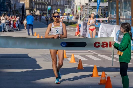 Kimberly Garcia medalla de plata Polonia1