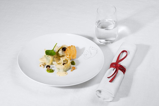 A Lallement La Premiere Dish 1 ©Air France