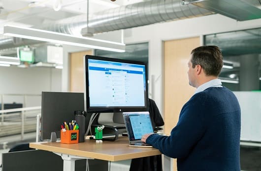 Adecco De CV digital a canal de posicionamiento en LinkedIn1