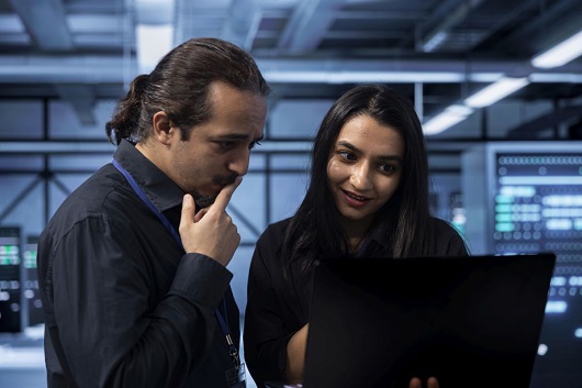 Empresas en Perú requieren más profesionales en Ciberseguridad para cubrir la creciente demanda de talento especializado 1 1