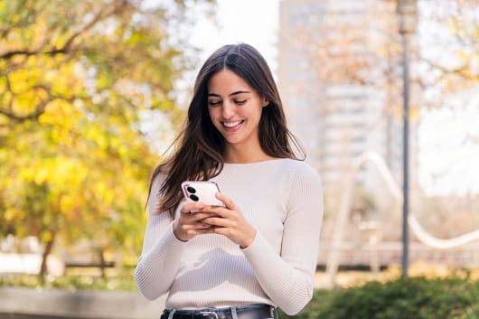 Cómo elegir un smartphone ultradelgado sin perder resistencia ni rendimiento 1 FOTO Celular ultradelgado1