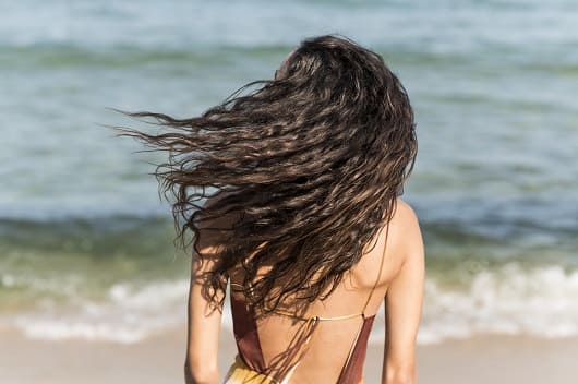 Salud capilar en verano: cómo proteger el cabello del calor 1 Salud capilar 21