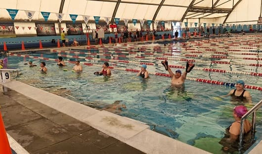 Más que natación: por qué el ejercicio acuático impulsa la salud integral 1 natacion1