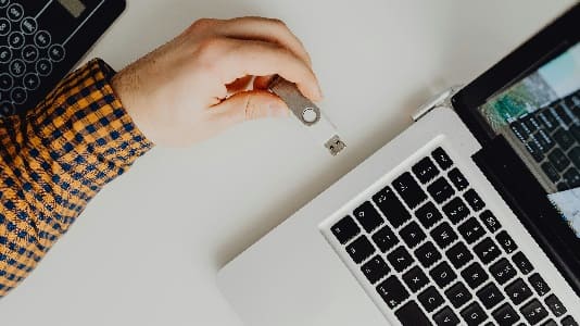 Backup de datos: más opciones, más riesgos digitales 1 back up 11