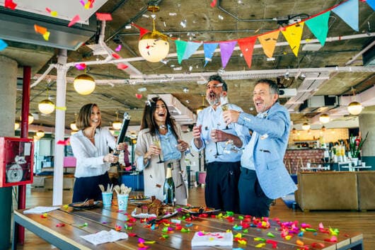 Importancia de celebrar hitos en la cultura organizacional 1 NIGAJUN11