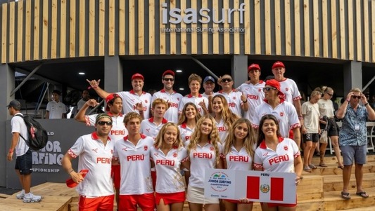 Delegación peruana compite en el Mundial Junior de Surf El Salvador 2026 1 1440035 10006682581