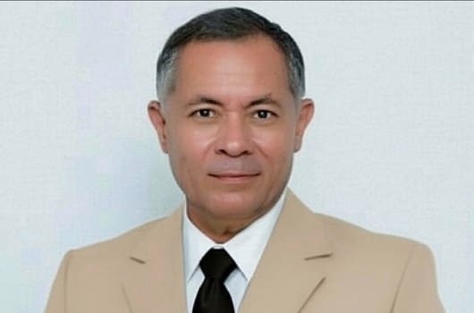 El laberinto de la reelección municipal: entre la política y la ley 1 Antonio Alvarez Silva Analista Analista Politico111