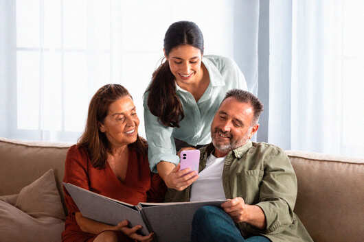 ¿Cómo usan el celular las distintas generaciones en el Perú? 1 FOTO2 Diferencias entre generaciones1