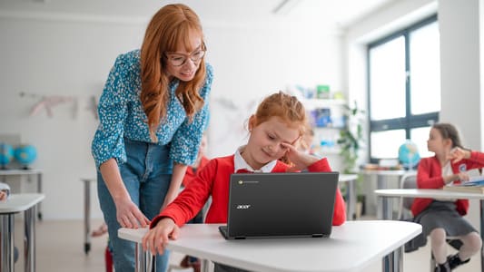 Estrategias efectivas para exámenes finales 1 Acer Chromebook Spin 311 R725T lifestyle 111
