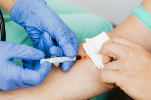 Análisis de sangre y orina en la prevención de salud 1 Img Laboratorio1